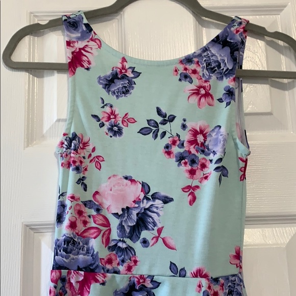 Floral Dress - Picture 3 of 4